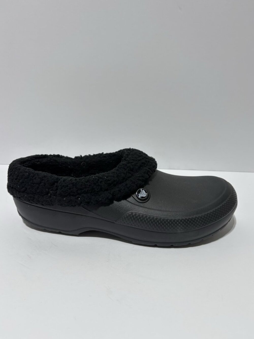 Crocs Men’s Classic Blitzen III Black Slip-On Clogs, Size 12 M